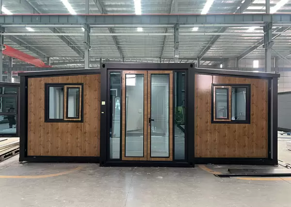 erweiterbares Containerhaus